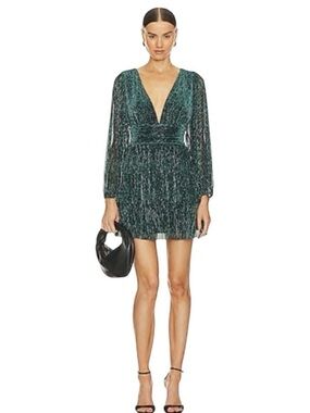 ❤️ MinkPink Emerald Green Deep V-Neck Shimmery strand thread Long-Sleeve dress